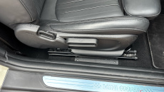 MINI Hatchback 2.0 Cooper S Exclusive 3dr Auto Petrol Hatchback